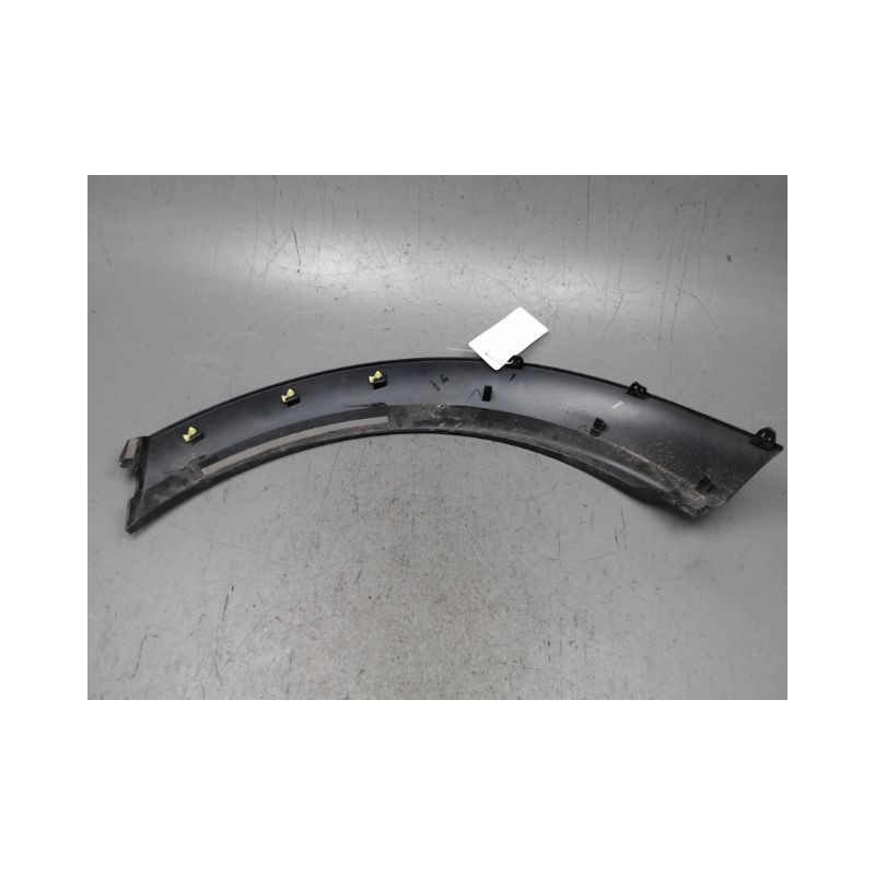ELARGISSEUR AILE ARRIERE DROIT NISSAN JUKE