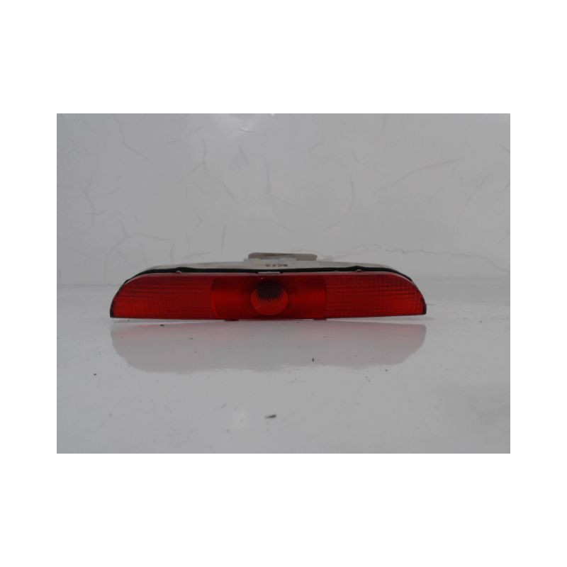 FEUX STOP SUPPLEMENTAIRE MAZDA MAZDA 3  5P