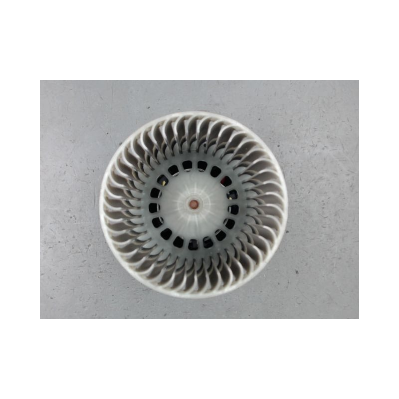 MOTEUR VENTILATEUR CHAUFFAGE PEUGEOT 208