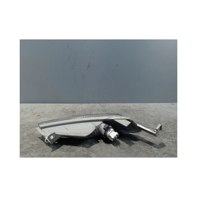 CLIGNOTANT DROIT OPEL ASTRA 2004-