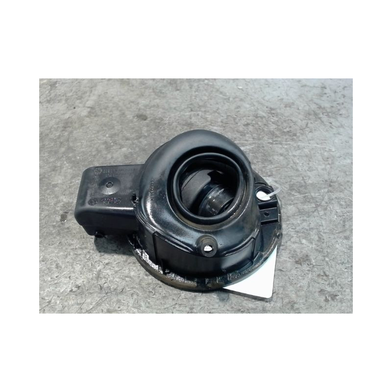 VOLET DE TRAPPE CARBURANT VOLKSWAGEN POLO 2009-