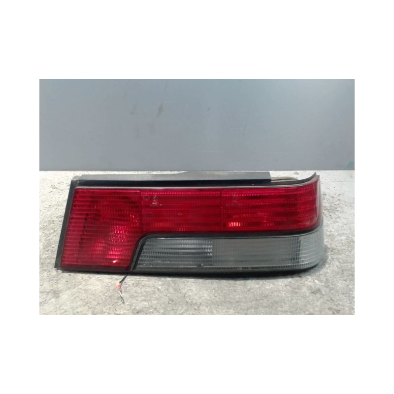 FEU ARRIERE DROIT PEUGEOT 405 -92