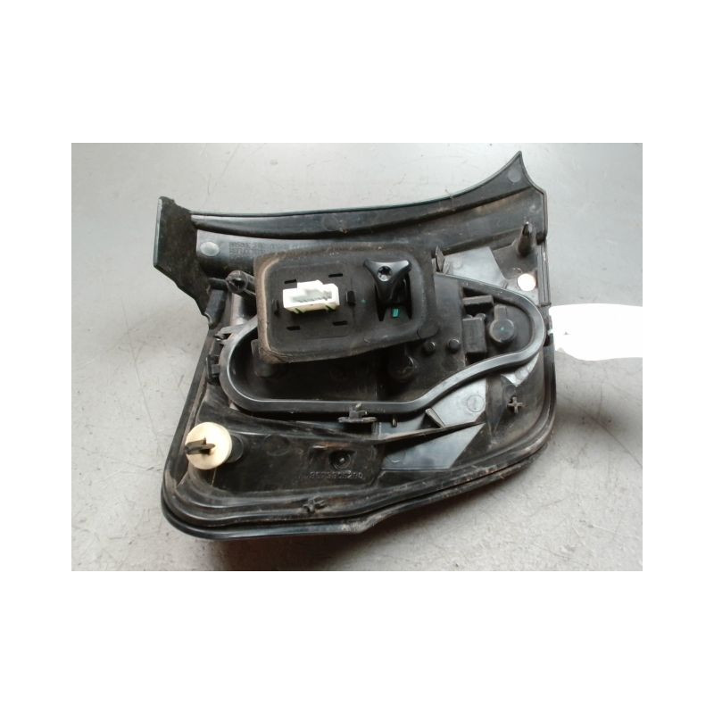 FEU ARRIERE DROIT CITROEN C3 2009-