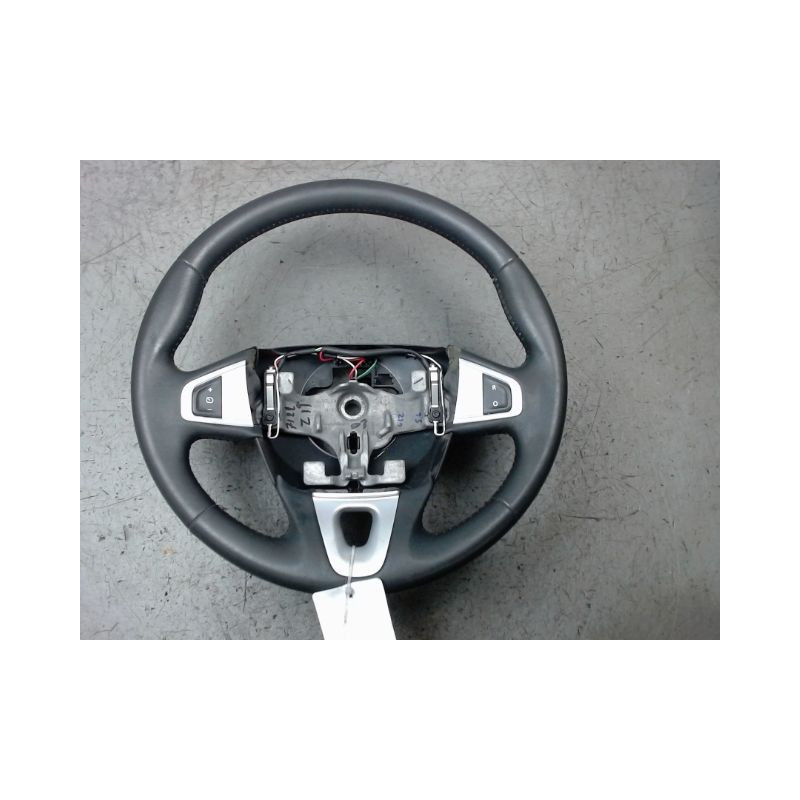 VOLANT DE DIRECTION RENAULT MEGANE III 2008-