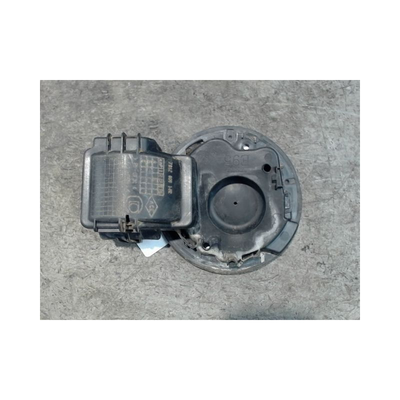 VOLET DE TRAPPE CARBURANT RENAULT MEGANE III 2008-