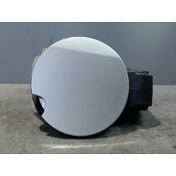 VOLET DE TRAPPE CARBURANT