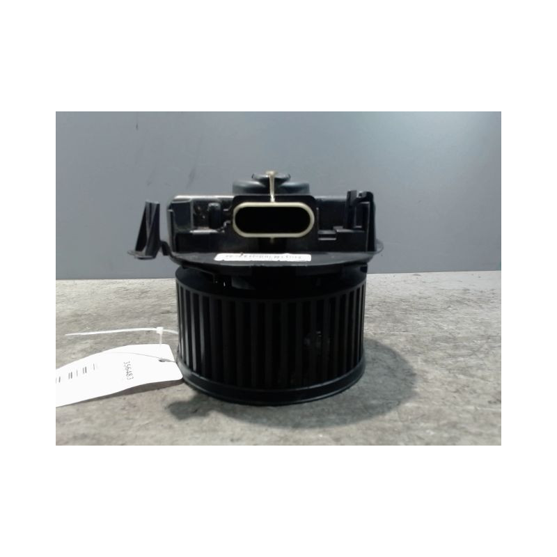 MOTEUR VENTILATEUR CHAUFFAGE RENAULT CLIO III ESTATE 2008-