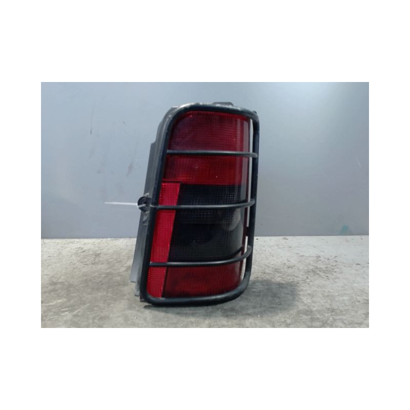 FEU ARRIERE DROIT CITROEN BERLINGO MULTISPACE 2002-