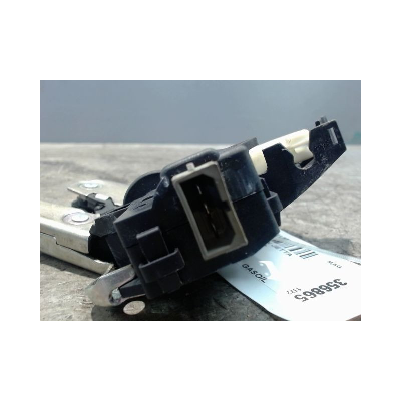 SERRURE COFFRE ARRIERE VOLKSWAGEN JETTA 2005-