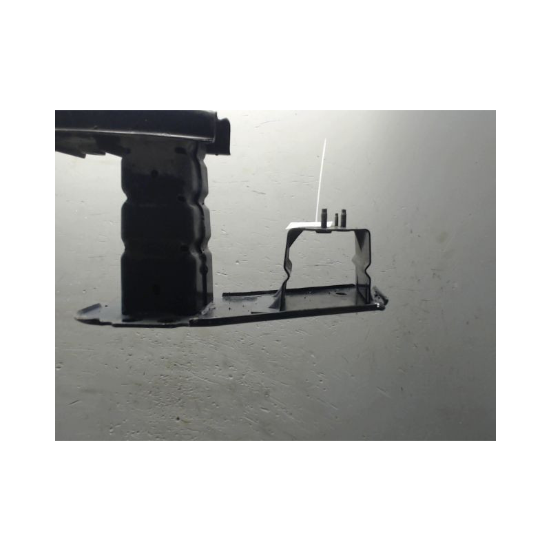 RENFORT PARE-CHOC ARRIERE  PEUGEOT 3008