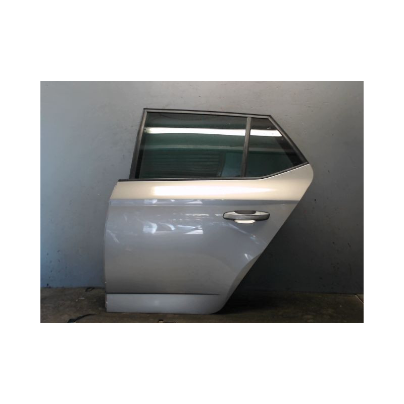 PORTE ARRIERE GAUCHE SKODA FABIA