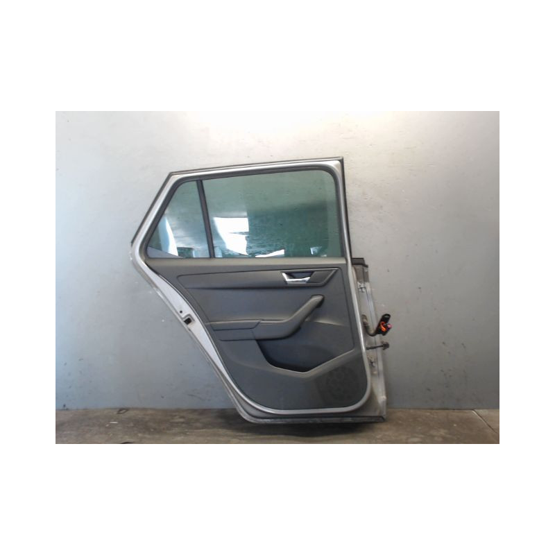 PORTE ARRIERE GAUCHE SKODA FABIA