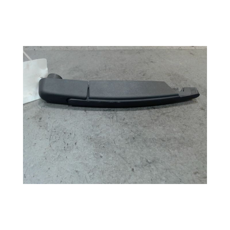 BRAS ESSUIE-GLACE ARRIERE RENAULT CLIO
