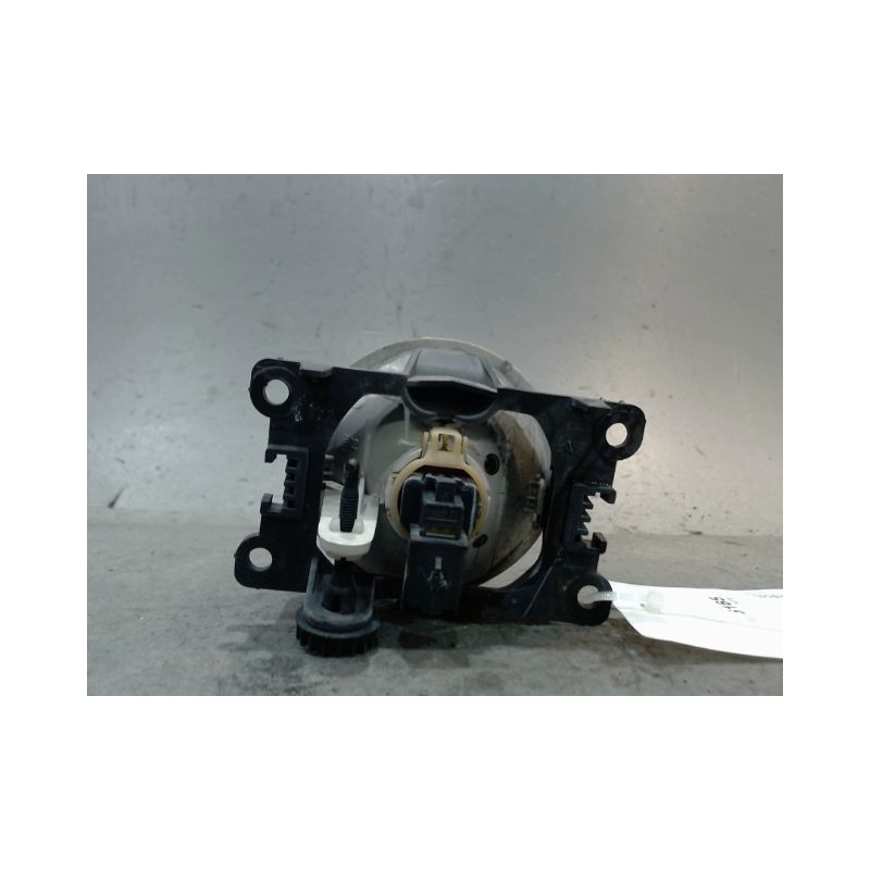PHARE ANTIBROUILLARD AVANT DROIT PEUGEOT 3008