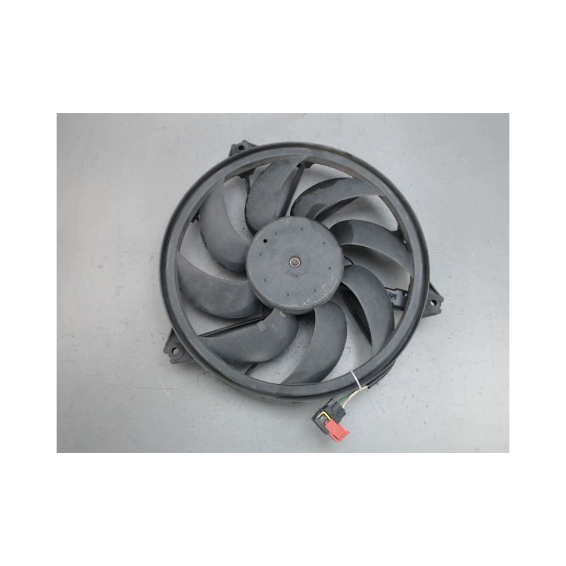 MOTEUR VENTILATEUR RADIATEUR PEUGEOT 206