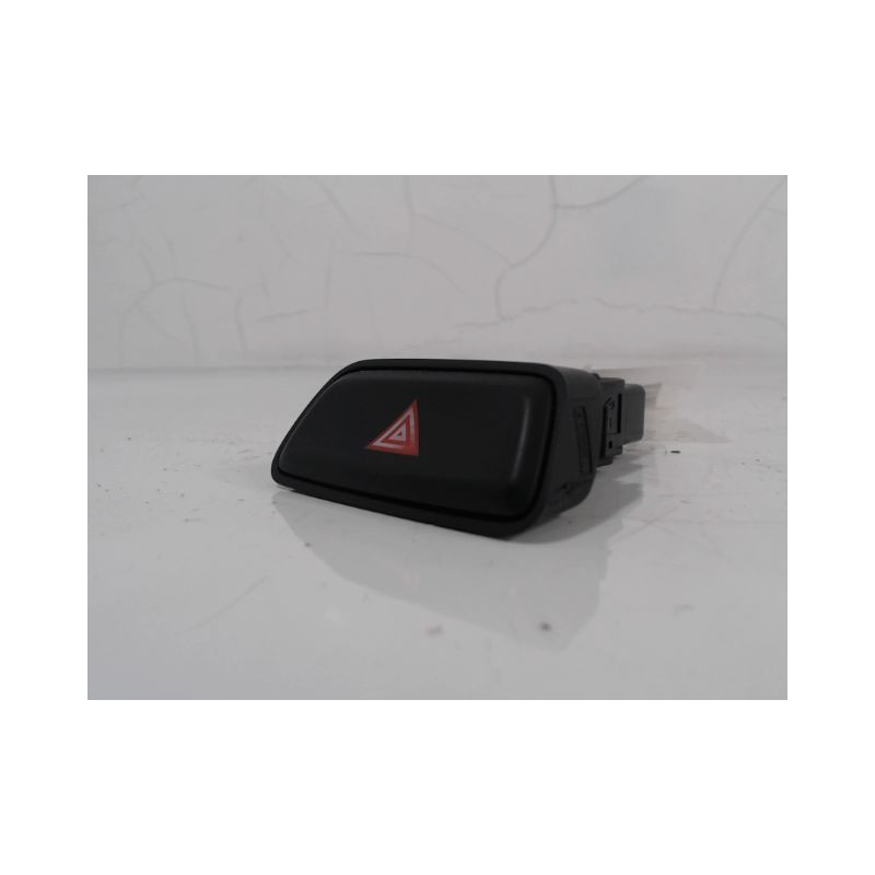 BOUTON DE WARNING KIA PICANTO