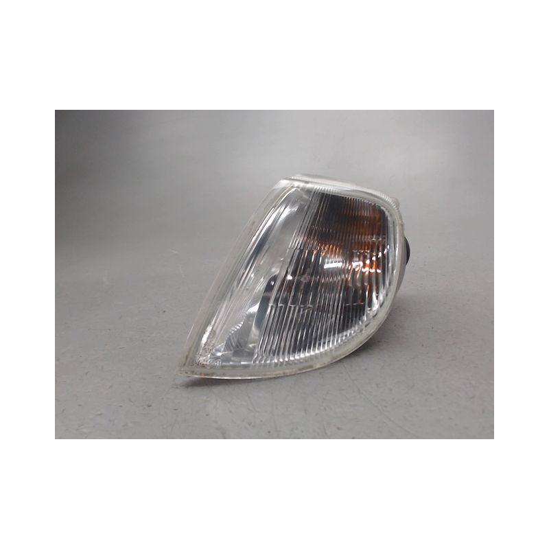 CLIGNOTANT GAUCHE CITROEN SAXO