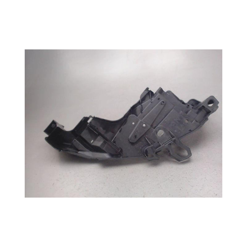 SUPPORT PARE-CHOC AVG RENAULT MEGANE