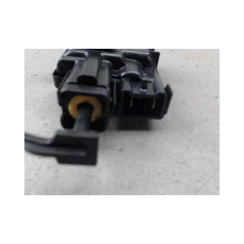 ACTIONNEUR TRAPPE CARBURANT RENAULT CLIO