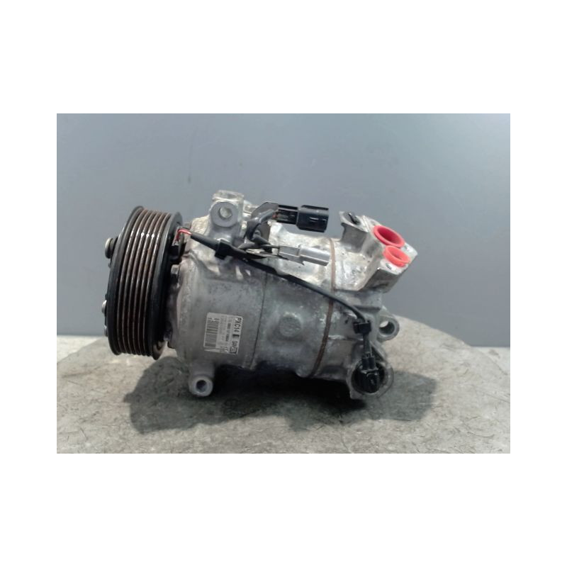 COMPRESSEUR AIR CONDITIONNE RENAULT MEGANE