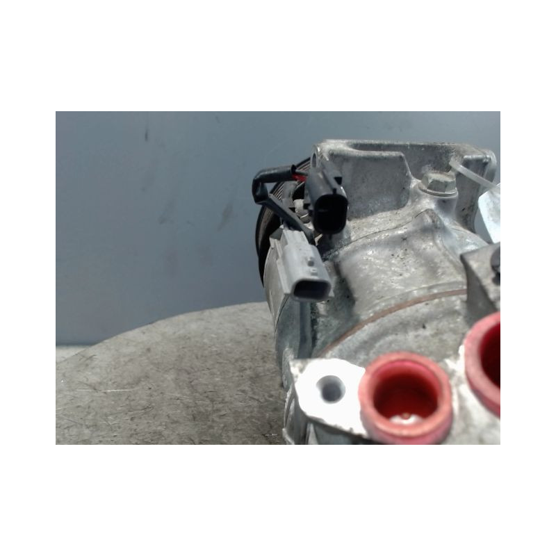 COMPRESSEUR AIR CONDITIONNE RENAULT MEGANE