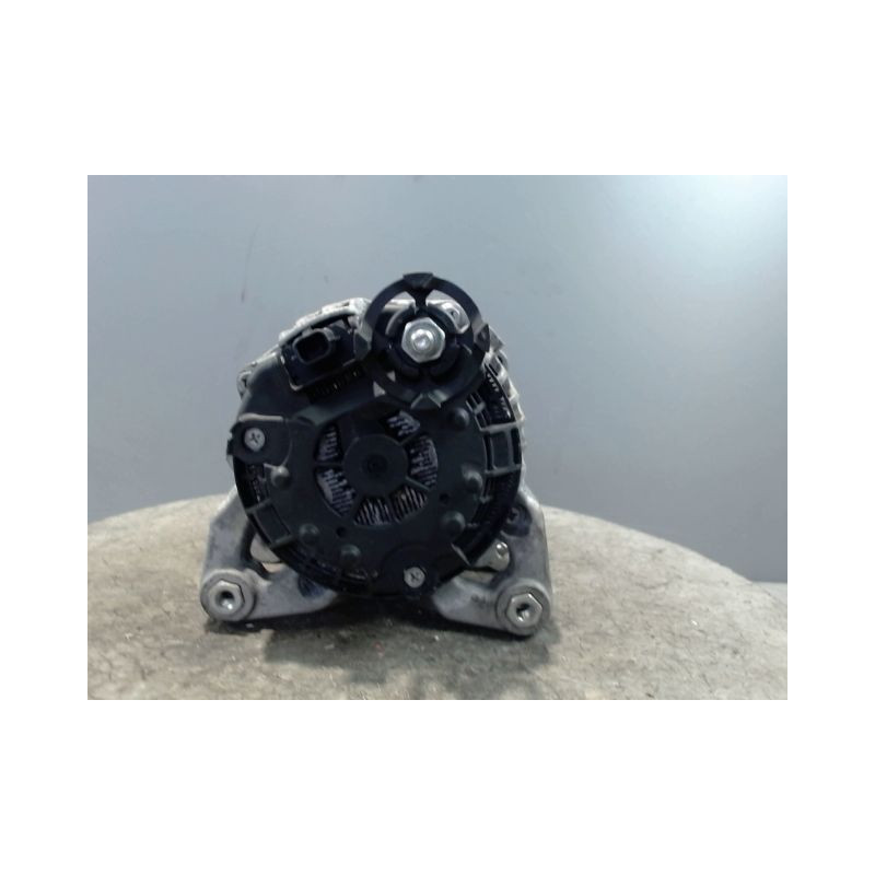 ALTERNATEUR RENAULT MEGANE