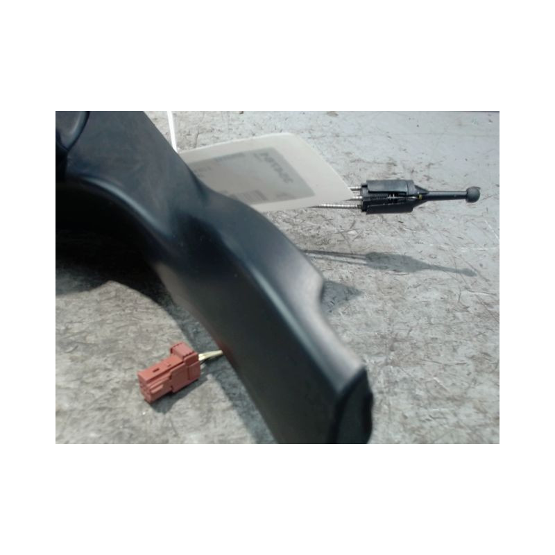 RETROVISEUR EXTERIEUR DROIT PEUGEOT 208