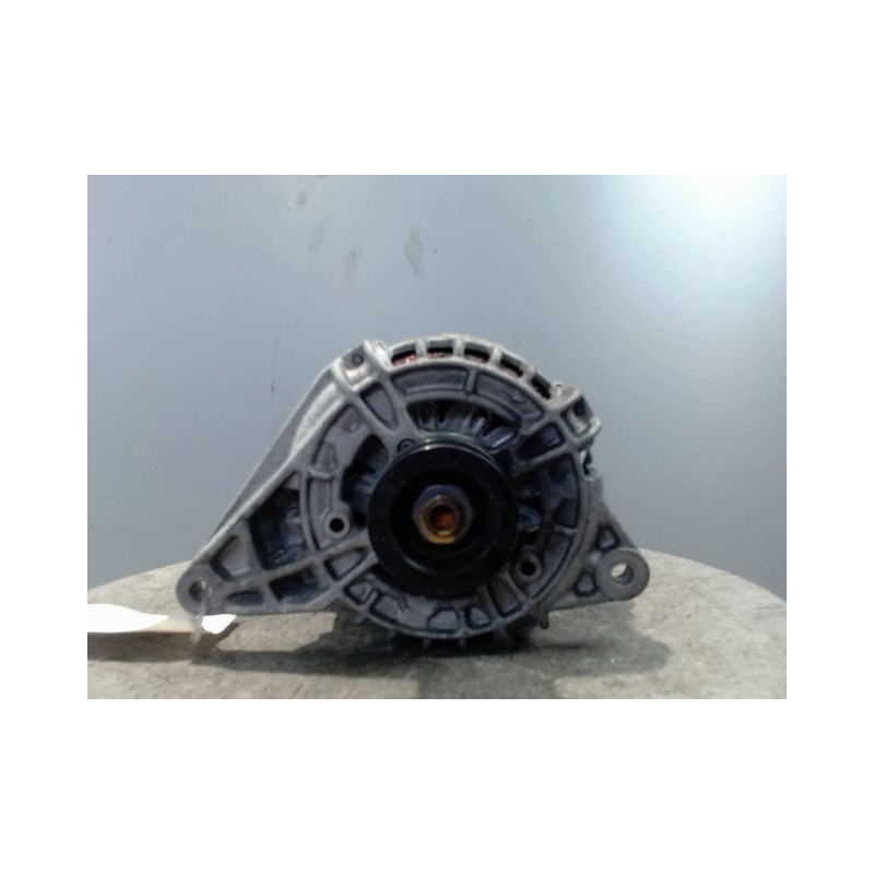 ALTERNATEUR MERCEDES GLA