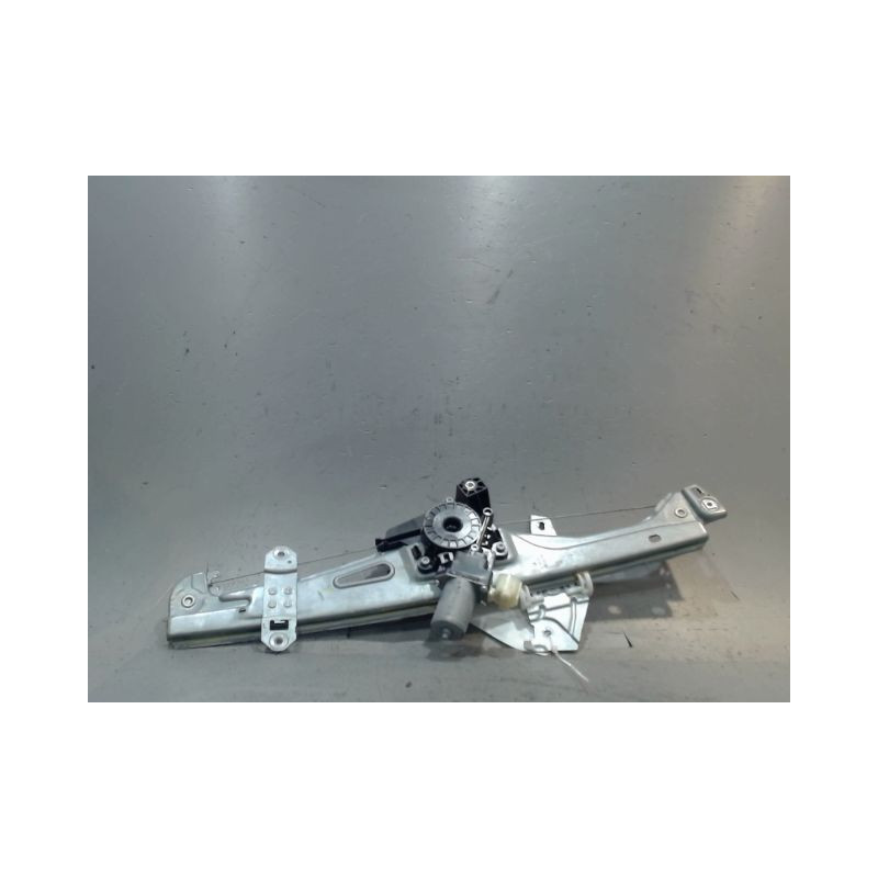 MECANISME+MOTEUR LEVE-GLACE AVANT GAUCHE SUZUKI SX4