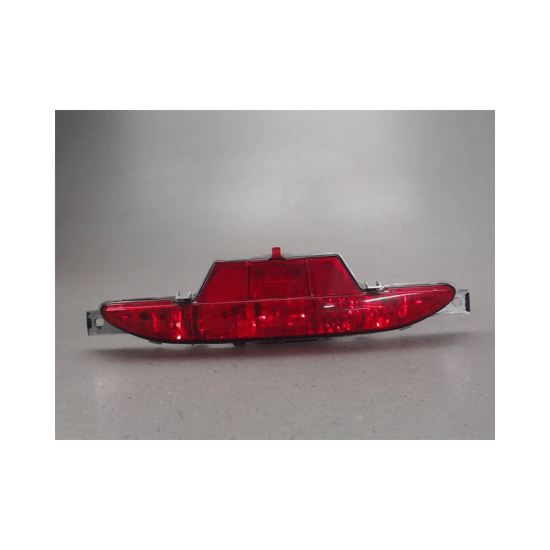 FEU BROUILLARD CENTRAL ARRIERE PEUGEOT 208