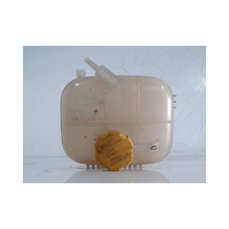 VASE EXPANSION OPEL ASTRA GTC 3P