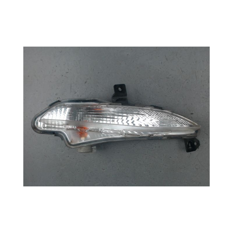 CLIGNOTANT DROIT PEUGEOT 308