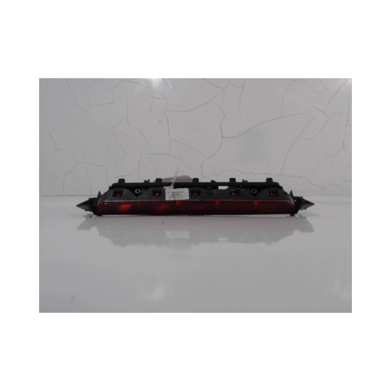 FEUX STOP SUPPLEMENTAIRE FIAT ULYSSE 2002-