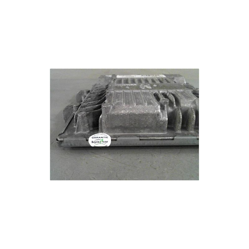 CALCULATEUR MOTEUR RENAULT SCENIC II PH.2 06-09