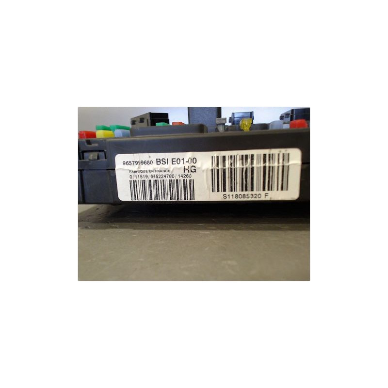 BOITIER GESTION HABITACLE PEUGEOT 206