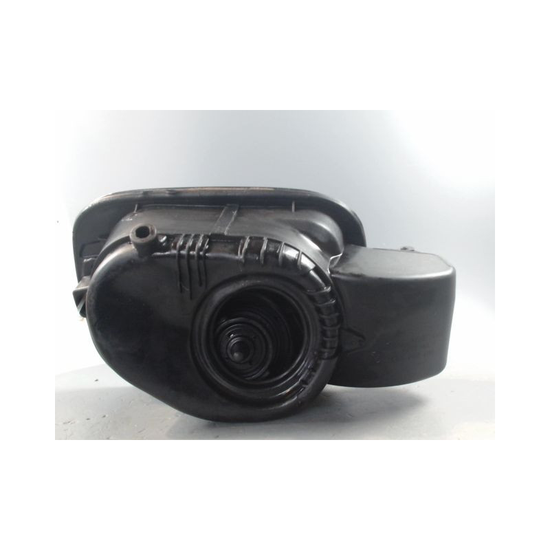 VOLET DE TRAPPE CARBURANT SKODA OCTAVIA 2008-