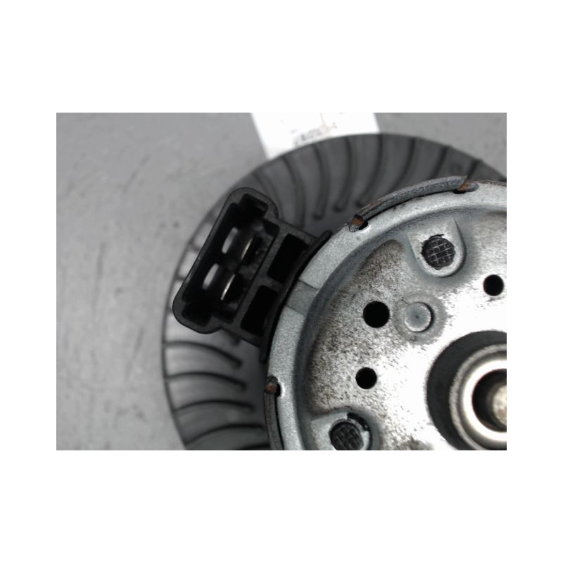 MOTEUR VENTILATEUR CHAUFFAGE B.M.W. SERIE 3