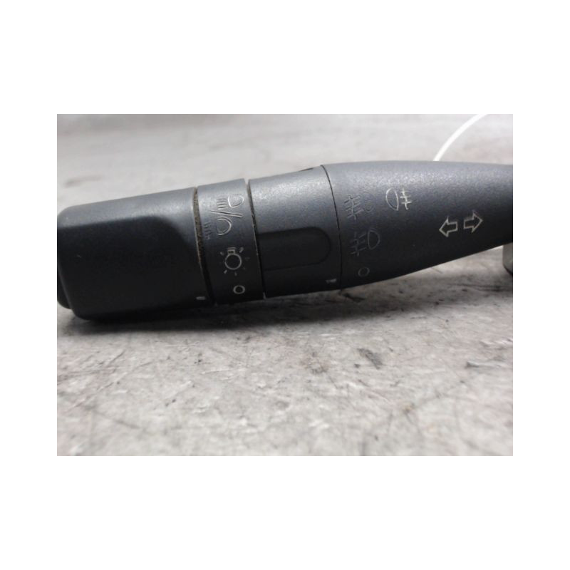 COMMANDE CLIGNOTANT PEUGEOT 206 5P