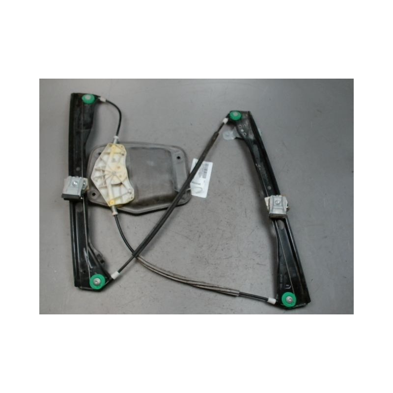 MECANISME+MOTEUR LEVE-GLACE AVANT DROIT VOLKSWAGEN GOLF V 2003-2009