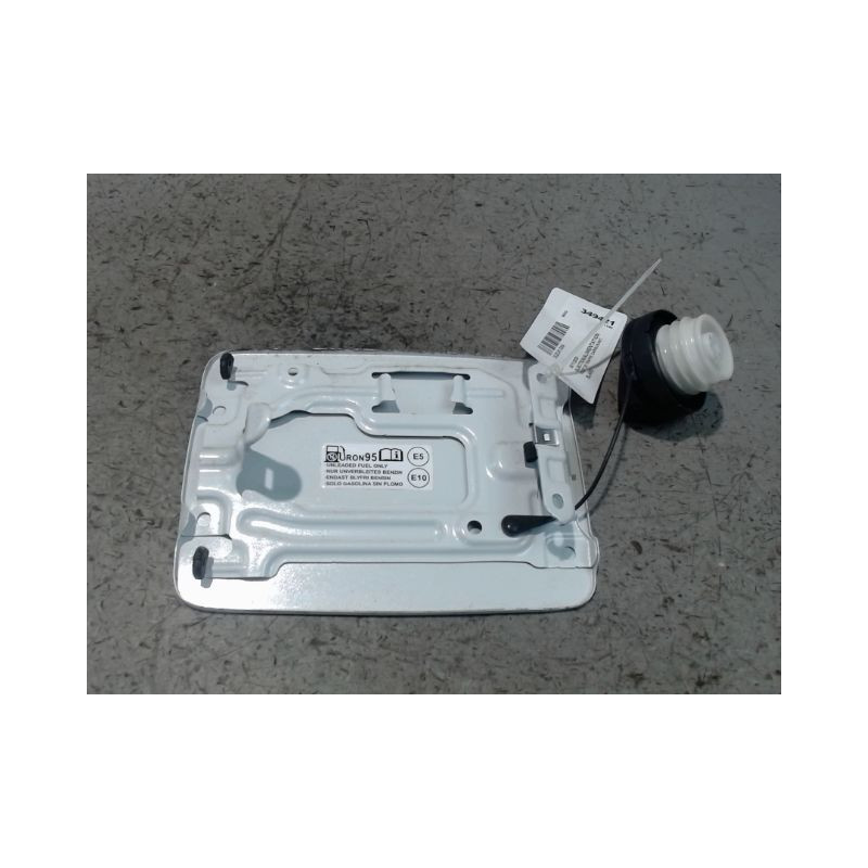 VOLET DE TRAPPE CARBURANT SUZUKI SX4