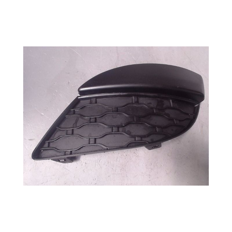 OBTURATEUR PHARE ADDITIONNEL PARE-CHOC AVG RENAULT TWINGO 2 2007-