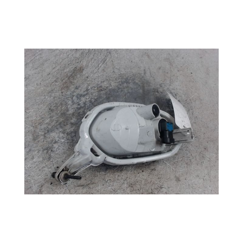 PHARE ANTIBROUILLARD AVANT DROIT KIA CEE-D