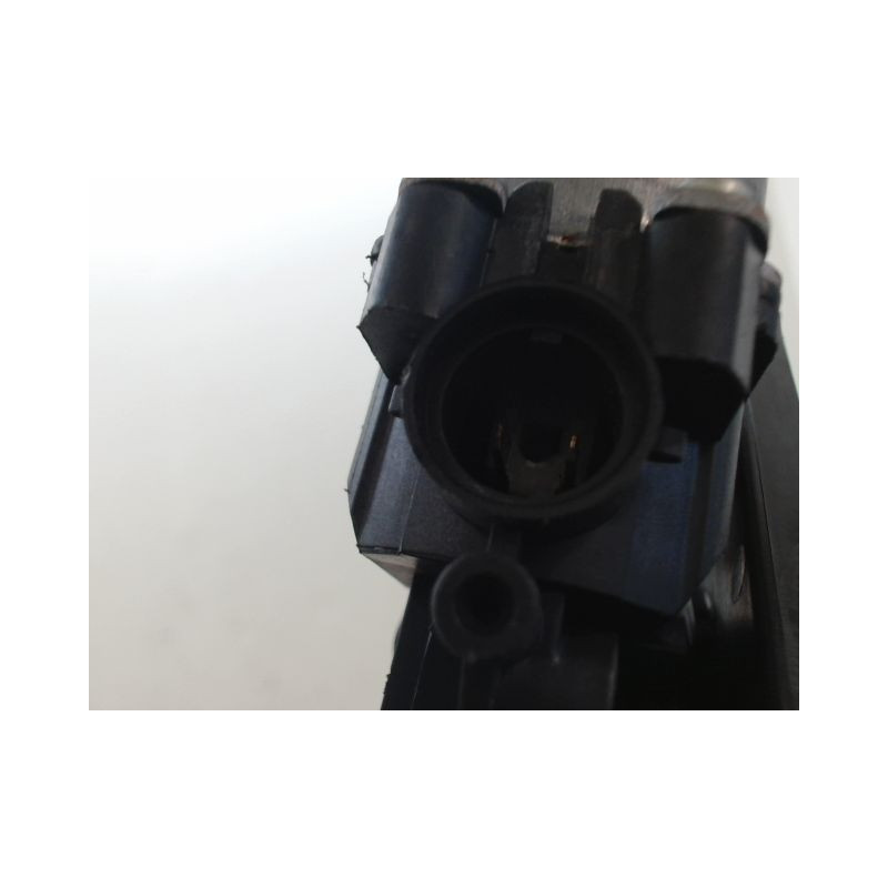 MECANISME+MOTEUR LEVE-GLACE AVANT GAUCHE PEUGEOT 108
