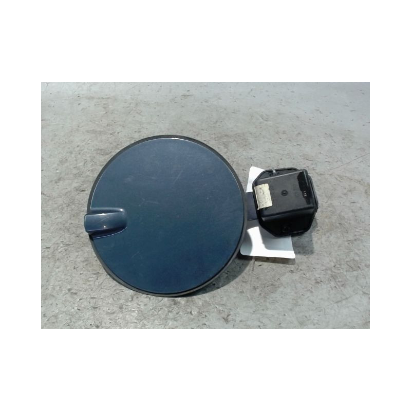 VOLET DE TRAPPE CARBURANT OPEL ZAFIRA