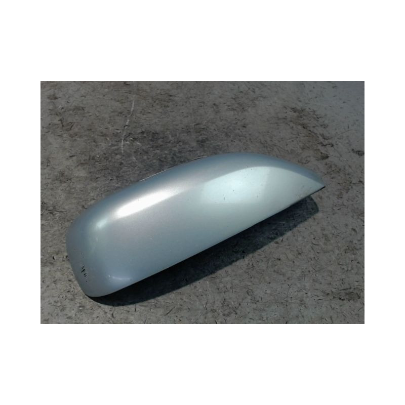 CARENAGE RETROVISEUR EXTERIEUR DROIT RENAULT LAGUNA II 00-2005