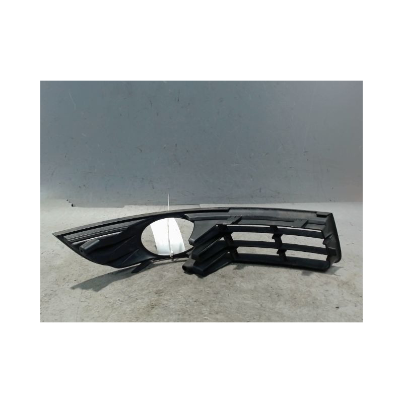 OBTURATEUR PHARE ADDITIONNEL PARE-CHOC AVG VOLKSWAGEN PASSAT 2005-