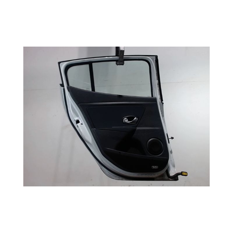 PORTE ARRIERE GAUCHE RENAULT MEGANE III 2008-