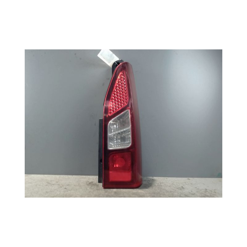 FEU ARRIERE DROIT CITROEN BERLINGO II BREAK 2008-