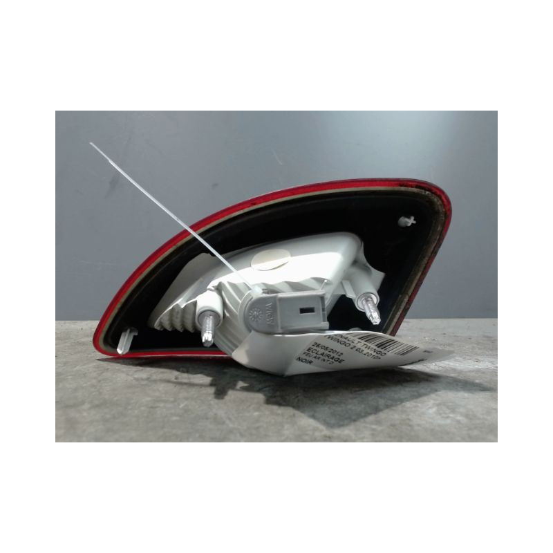 FEU ARRIERE INTERIEUR DROIT RENAULT TWINGO 2 2010-
