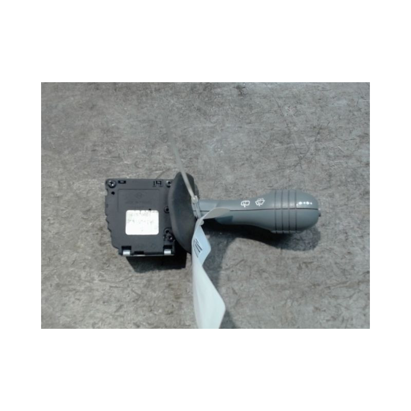 COMMANDE ESSUIE GLACE RENAULT TWINGO PH.3 2000-2007